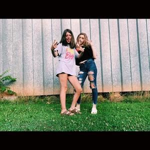 Meet your Posher, Abbie